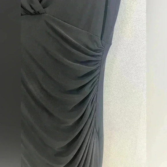 Lauren Ralph Lauren Little black dress v-neck stretchy comfortable shoulder pads - Picture 2 of 12